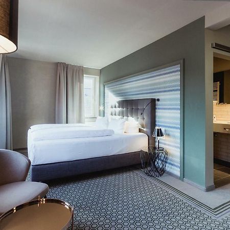 Hotel Goldene Traube - By Neugart 特拉本特拉巴赫 外观 照片